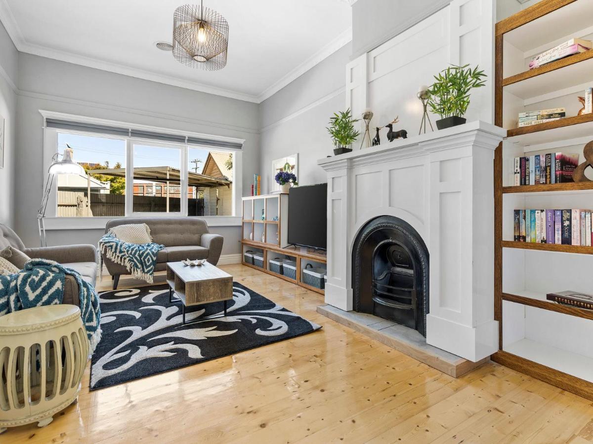 Stunning 4Br Cottage In The Heart Of Ballarat - Pet Friendly & Fast Wifi Экстерьер фото